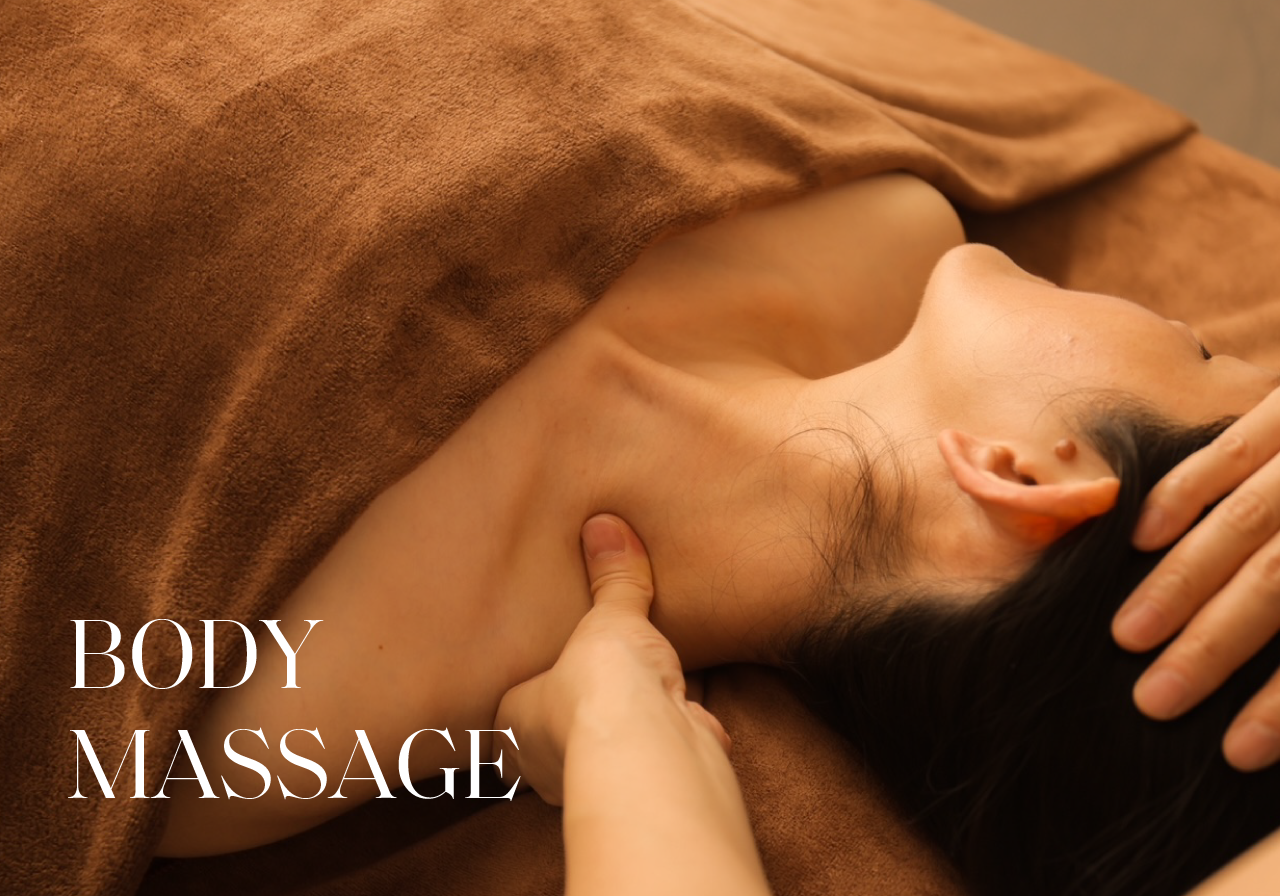 ボディマッサージ・指圧の施術写真